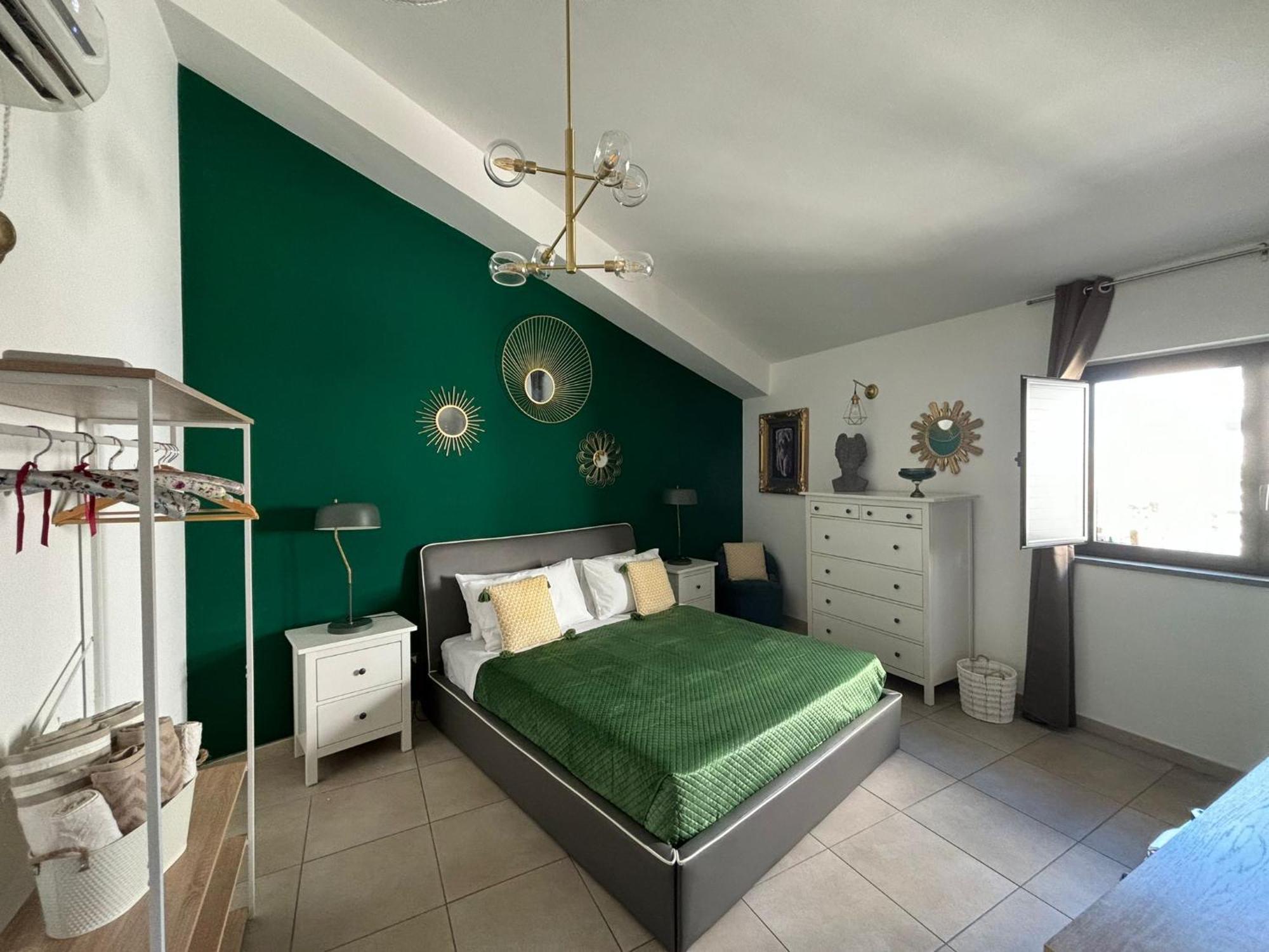 Rooftop53 Bed & Breakfast *